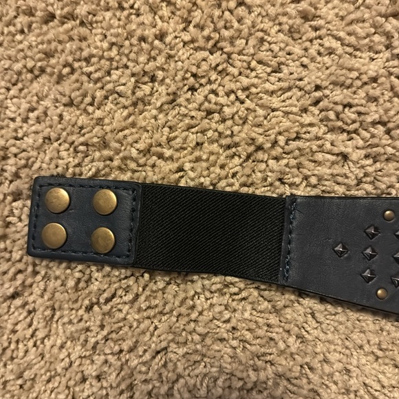 Bcbgmaxazria studded belt - Picture 2 of 4